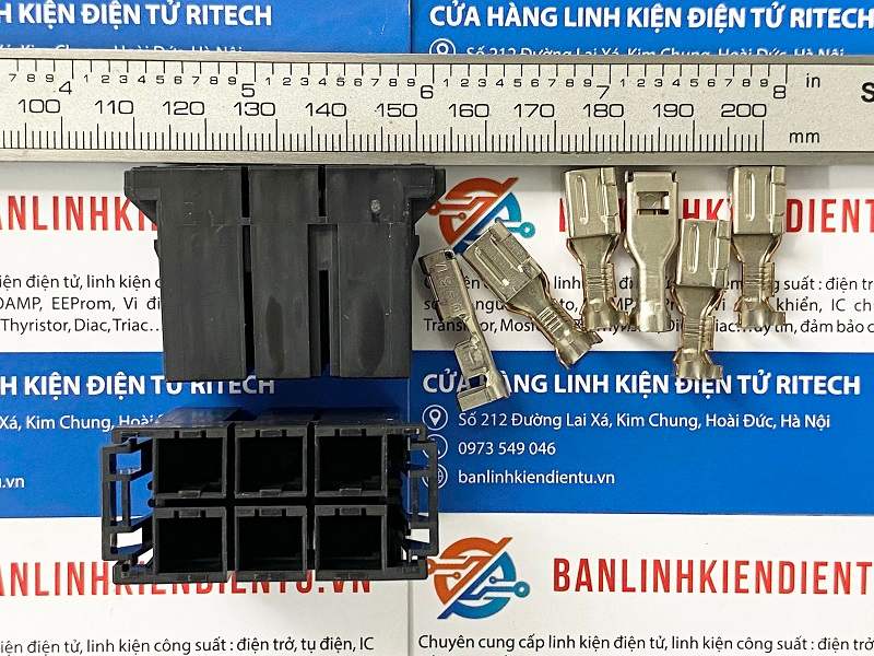 Giắc cắm 1-917807-3