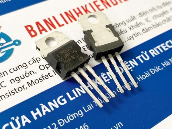 IC nguồn 7905