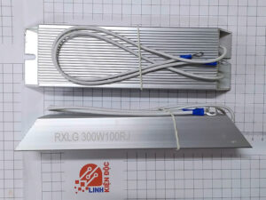 300W100R